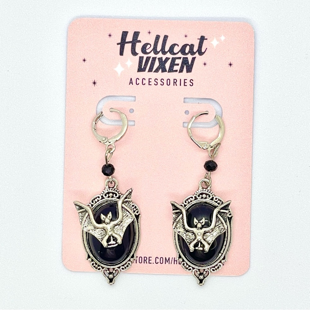 Vintage Antiqued Cameo Bat Gothic Dangling Earrings - Picture 7 of 10